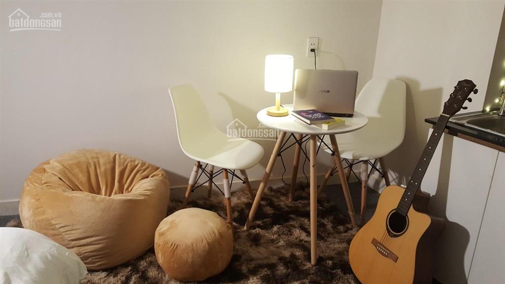 Vô xem liền đi cậu ơi? phòng cực chill view sân bay cực xinh nè