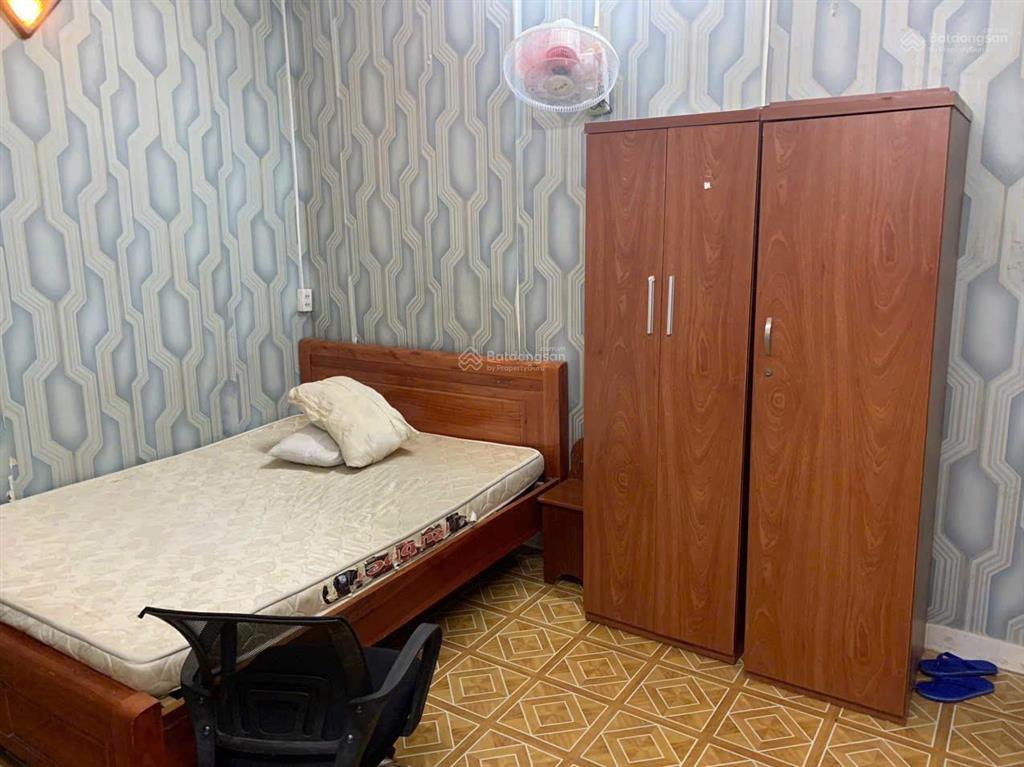 Phòng full nội thất ngay sân bay tsn, thang máy, khóa vân tay, giờ giấc tự do