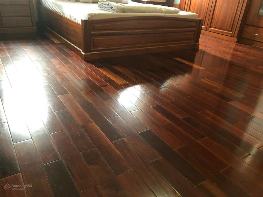 Biệt thự 16x20m  3 lầu mặt tiền đường số lâm văn bền q7 giá mềm 32 tỷ