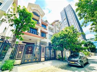 Ngộp | bán biệt thự himlam quận 7 | 10x20 | hầm 4 lầu có thang máy nhà đẹp giá mềm