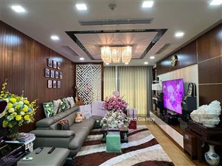 Chính chủ gửi bán căn 2pn 130m2, đông nam, mandarin hoàng minh giám, tầng trung,  0888 618 ***