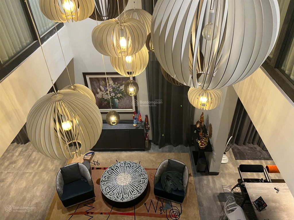 Có nhu cầu chuyển đổi, bán căn đơn lập vip full nôi thất cực đẹp, nhận nhà ở ngay.  0919 558 ***