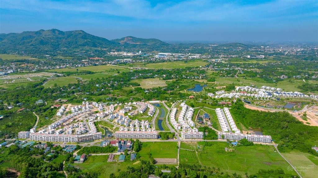 Ra hàng vip mới tinh duy nhất 02 căn góc, mặt hồ, chính sách khủng, dễ dàng sở hữu với chỉ ~ 2tỷ ạ!