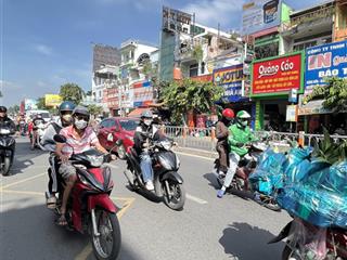 Chủ đi mỹ bán gấp nhà mặt tiền phan văn trị