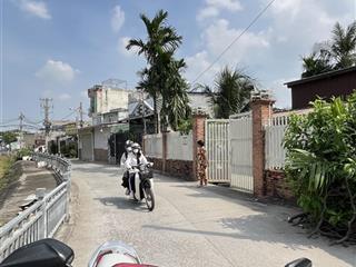 Gia đình cần tiền bán gấp đất an phú đông 9