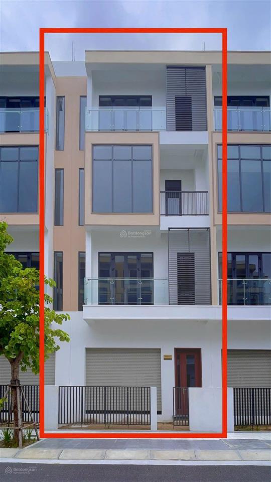Nhà phố xây sẵn 6x18m, giá 5,3 tỷ (full giá 100%), giá tốt nhất để đầu tư.  em phước 0938 193 ***