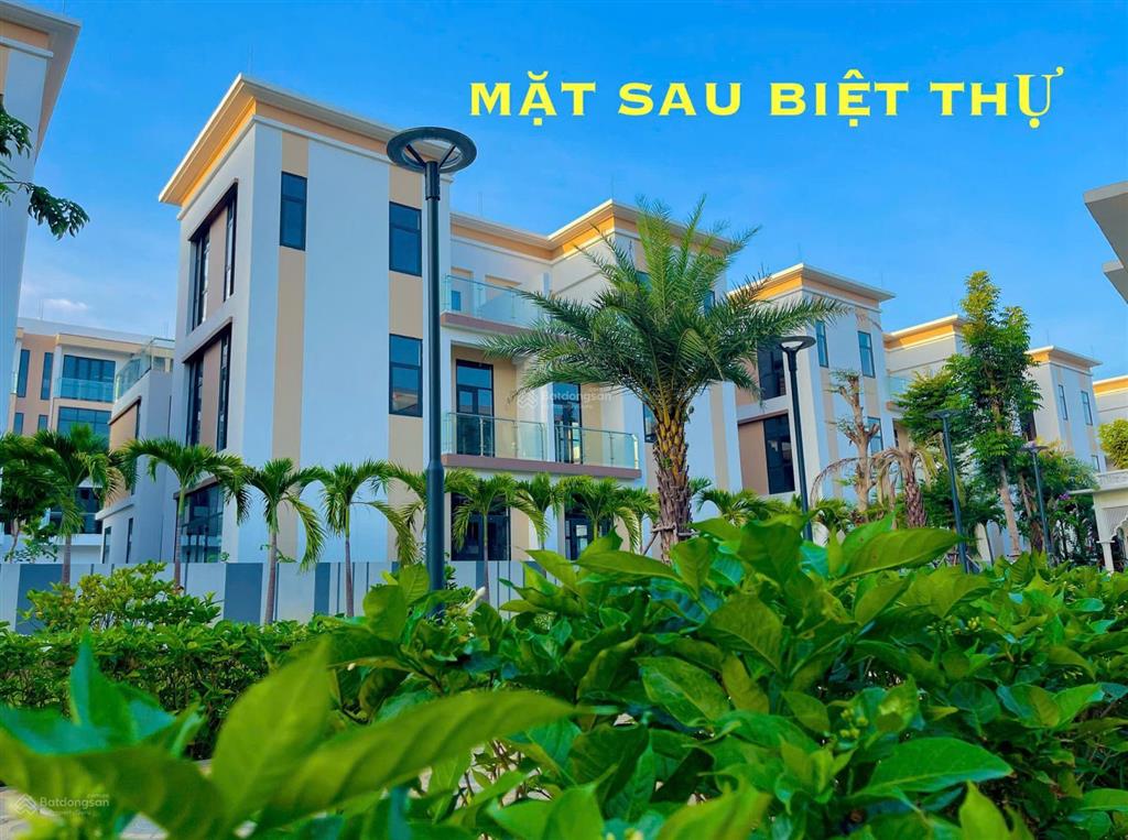 Duy nhất căn biệt thự song lập 10x20m, mặt sau công viên, giá tốt chỉ 8,6 tỷ.  ngay 0938 193 ***