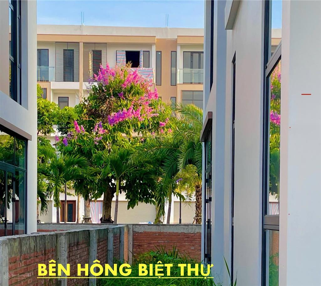 Duy nhất căn biệt thự song lập 10x20m, mặt sau công viên, giá tốt chỉ 8,6 tỷ.  ngay 0938 193 ***