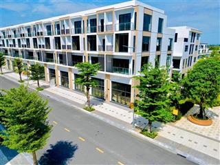 Căn shophouse 4 tầng giá tốt nhất tháng 9, chỉ 6,x tỷ.  em phước  np realty 0938 193 ***