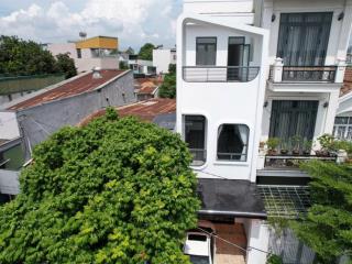 Nhà 1 trệt 2 lầu mặt tiền đường trần phú gần nhà hàng thanh lịch