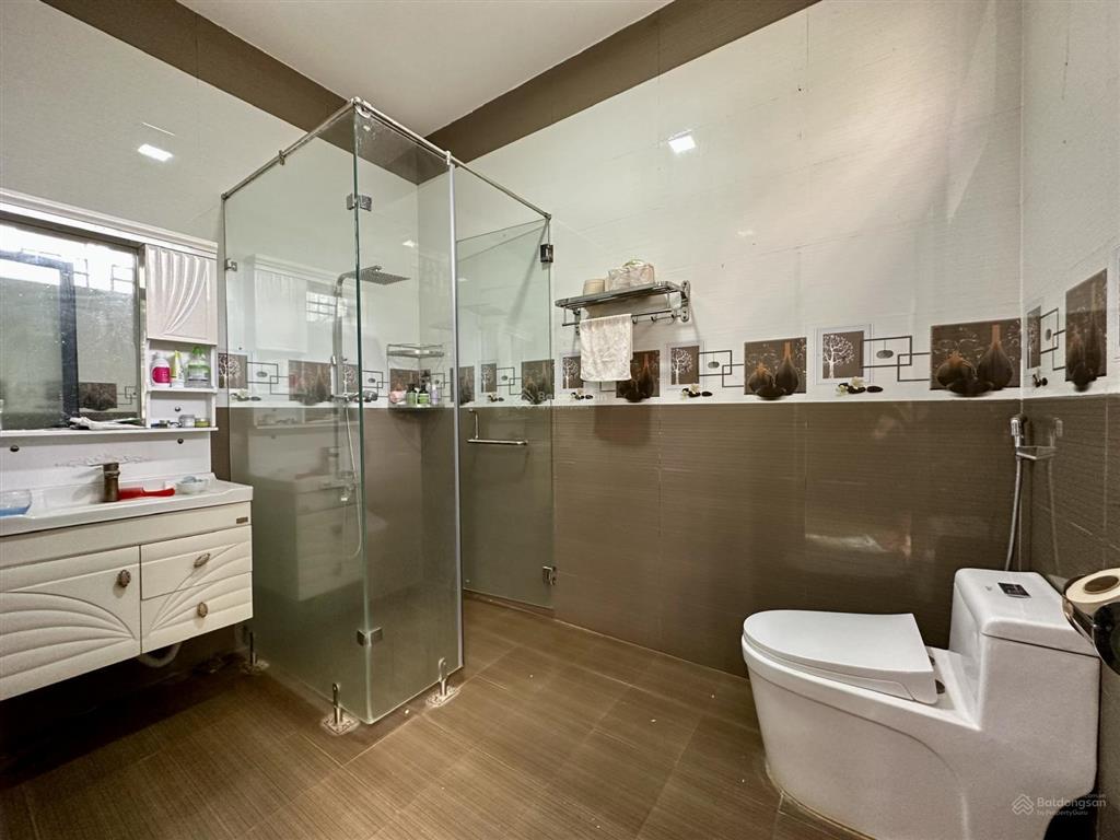 Nhà vườn đẹp mặt tiền y moan  10 x 50m (500m2)  giá hấp dẫn 12 tỷ