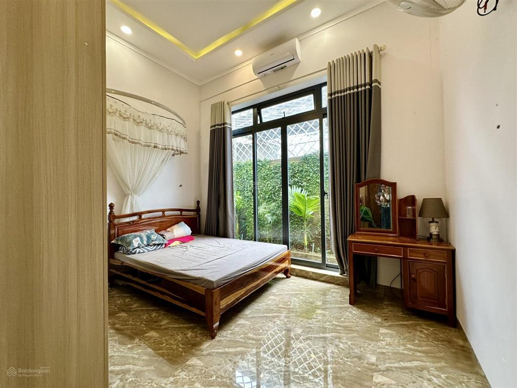 Nhà vườn đẹp mặt tiền y moan  10 x 50m (500m2)  giá hấp dẫn 12 tỷ