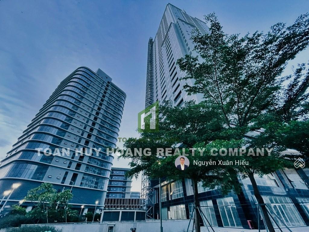 Bán căn hộ blooming 2 phòng ngủ, 108m2 tầng cao view biển, đầy đủ nội thất