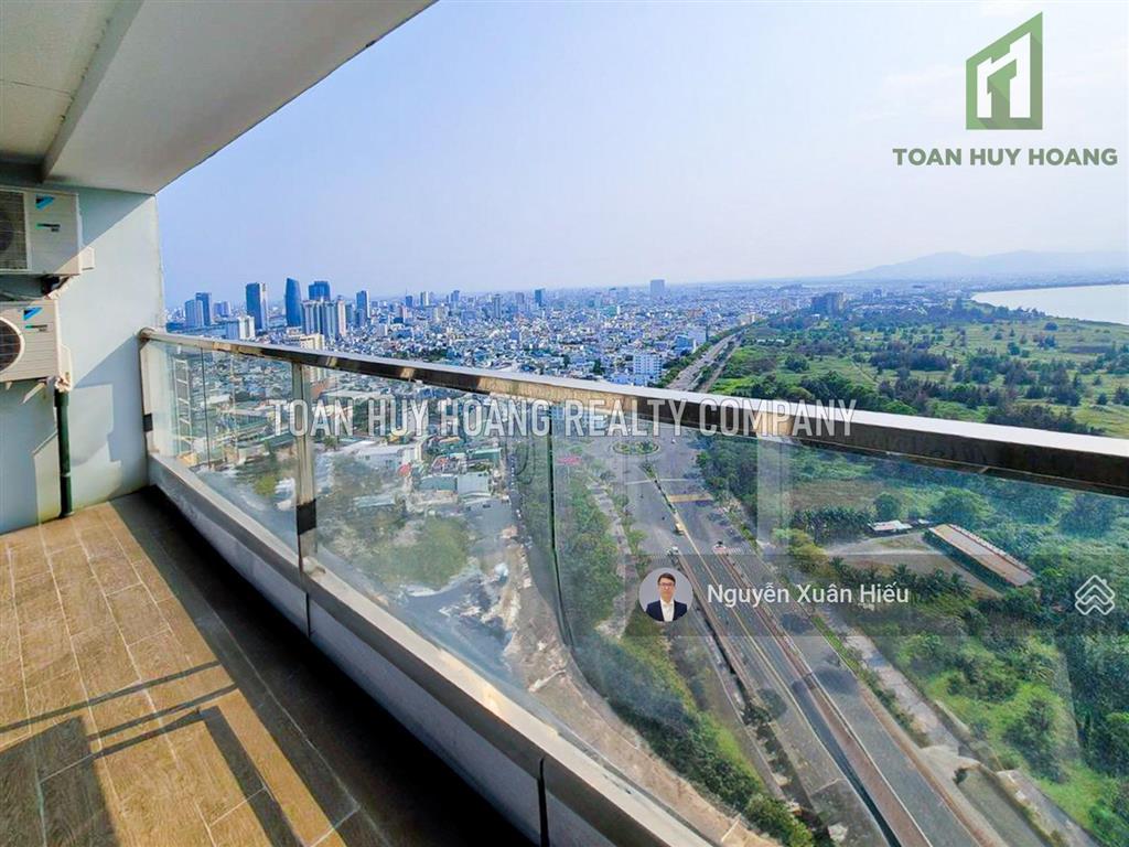 Bán căn hộ blooming 2 phòng ngủ, 108m2 tầng cao view biển, đầy đủ nội thất