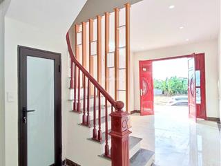 Nhà 3 tầng mới xây, nhỉnh 3 tỷ gần bến xe yên nghĩa  hà đông  sổ đỏ tên tôi