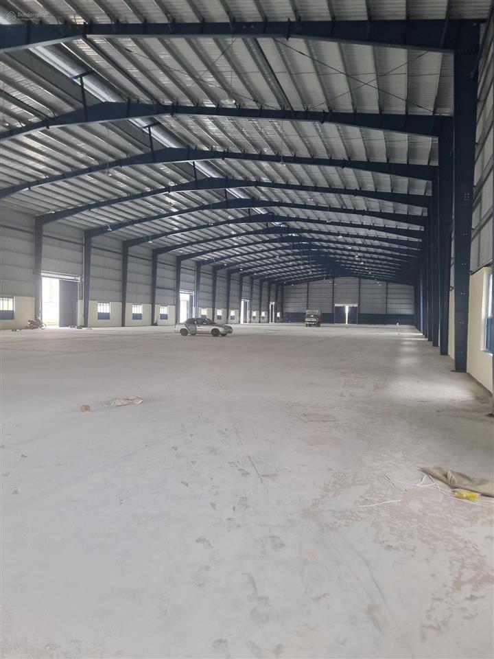 Cần cho thuê gấp xưởng 2000m2 kcn yên mỹ, hưng yên