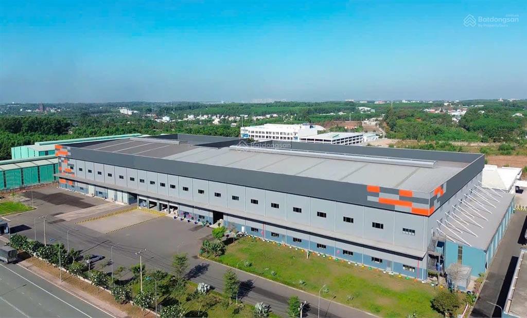 Đang kẹt tiền ngân hàng, bán gấp 2 lô đất trong kcn long hậu, long an, container 24/24