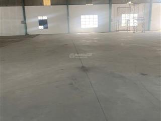 Cho thuê kho xưởng 1.300m2  2.500m2 ngoài kcn bến lức long an, đường container 24/24