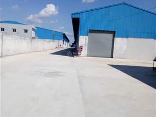 Cho thuê kho xưởng đường ấp 4, bến lức , giá thuê 48k/m² , diện tích linh hoạt, xe cont vào tận nơi