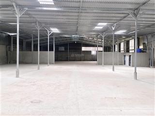 Cho thuê 2 nhà xưởng thanh niên, bình chánh, dt 1.150m2  1.200m2, giao thông thuận tiện