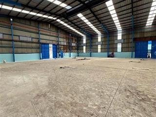 Cho thuê kho xưởng dt 1.000m2, ngoài kcn đức hòa đông, long an. giá thuê 80tr/tháng