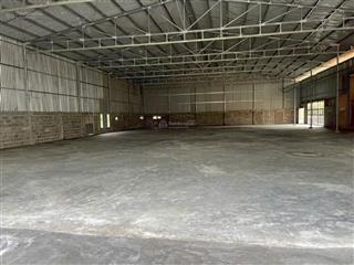 Cho thuê mặt bằng và kho 3300 m2 tại ngã tư huyện lộ 86b và 87b , mỹ tho , tiền giang
