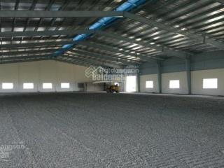 Cho thuê nhà xưởng 2400 m2 trong khu công nghiệp vinatex nhơn trạch , tỉnh đồng nai .