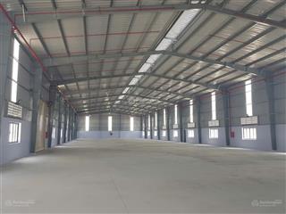 Cho thuê nhà xưởng 2200m2 trong khuôn viên lớn, mặt tiền quốc lộ 62, tân tây, thạnh hóa, long an