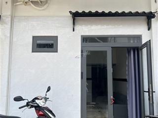 Cho thuê nhà mới toanh 2 phòng ngủ phường biên hoà (hoá an cũ) giá 4,5tr
