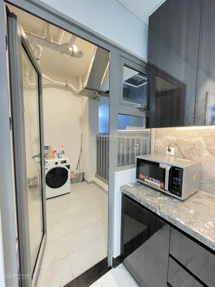 Empire city sẵn căn hộ 3pn view bitexco tìm chủ mới