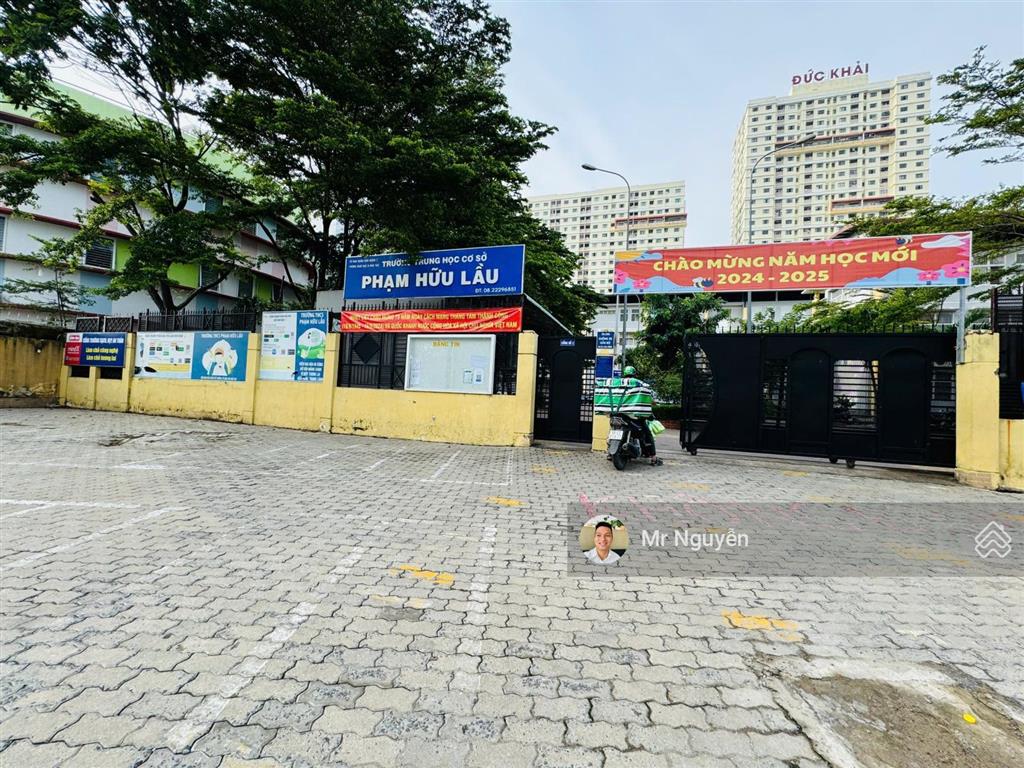 Bán gấp lô đất mt đường d7 lộ giới 14m nhà phố kdc phú mỹ 2, dt 5x18m  giá 8 tỷ (sổ hồng riêng)