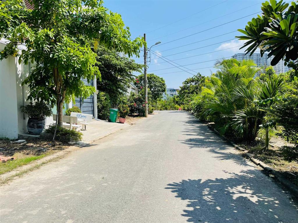 Chính chủ bán đất view công viên nam long 80m2 giá 10.5 tỷ, đất cao thị chính 200m2 giá 35 tỷ tl