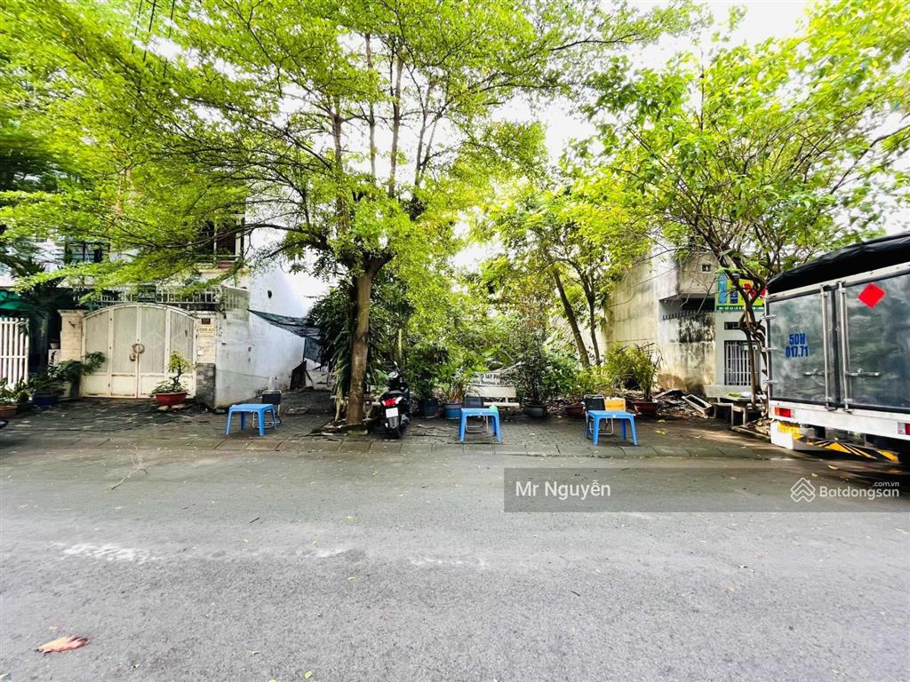 Chính chủ bán đất view công viên nam long 80m2 giá 10.5 tỷ, đất cao thị chính 200m2 giá 35 tỷ tl