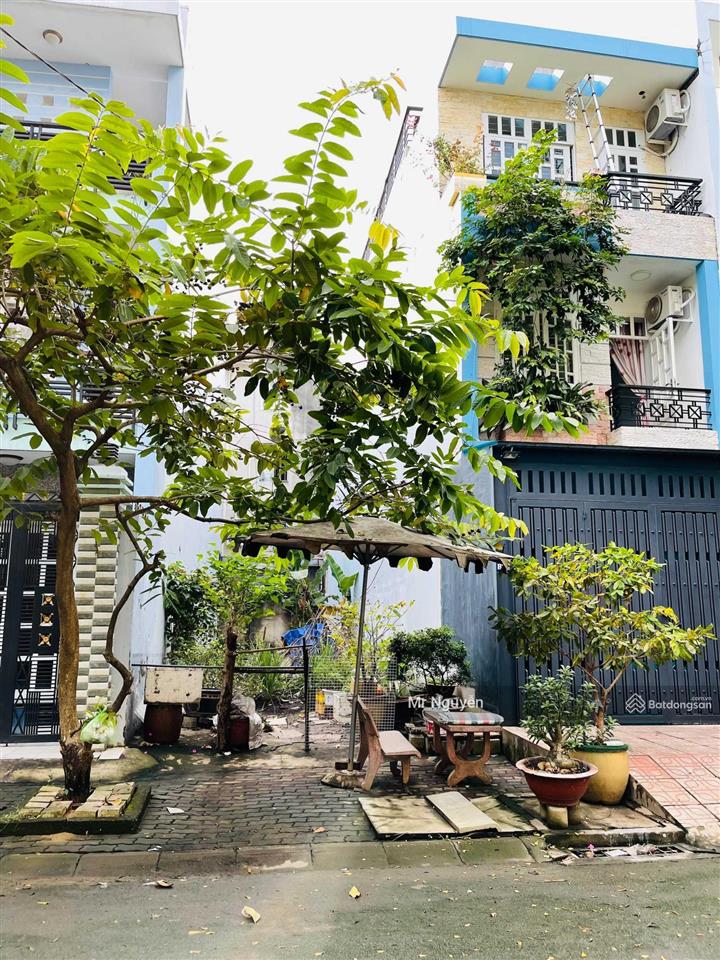 Chính chủ bán đất view công viên nam long 80m2 giá 10.5 tỷ, đất cao thị chính 200m2 giá 35 tỷ tl