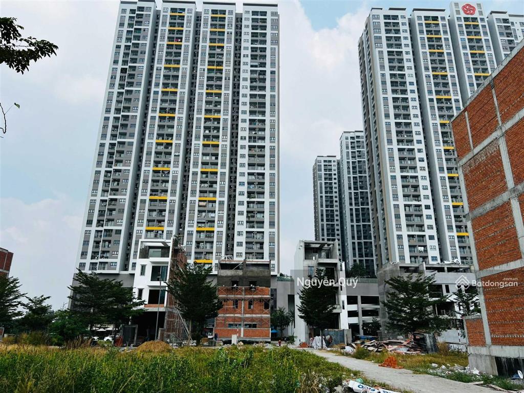 Chính chủ gửi bán gấp lô đất đào trí đường 20m ngay kdc q7 saigon riverside dt 5x18m, giá 7.2 tỷ