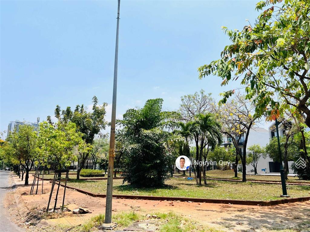 Cần tiền! bán nhanh biệt thự view công viên kdc sadeco ven sông quận 7 dt 7x18m, giá 21 tỷ