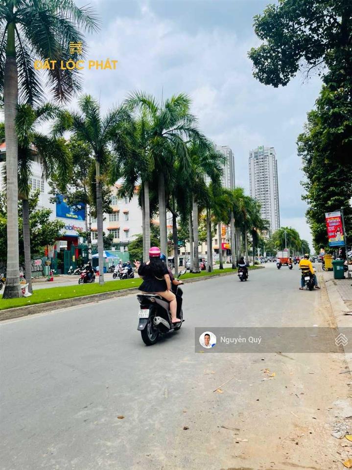 Cần trả nợ ngân hàng ! bán rẻ nhà phố 5 tầng nguyễn thị thập  có thang máy kđt him lam tân hưng q7