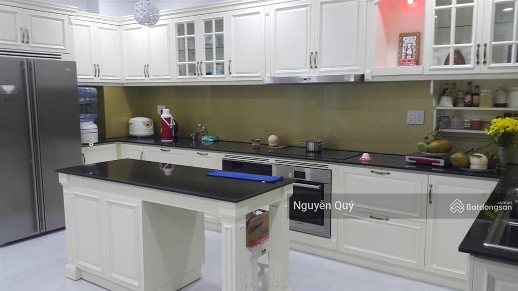 Cần trả nợ ngân hàng ! bán rẻ nhà phố 5 tầng nguyễn thị thập  có thang máy kđt him lam tân hưng q7