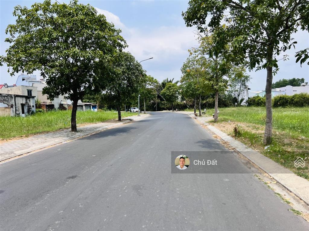 Chính chủ bán gấp lô đất 2 mặt tiền kdc green riverside đường huỳnh tấn phát, 82m2, giá 4.9tỷ đồng