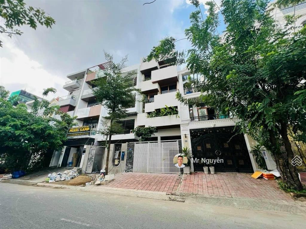 Chính chủ bán nhà mặt phố 4 tầng kdc nam long trần trọng cung quận 7, dt 5x24  giá 16.5 tỷ