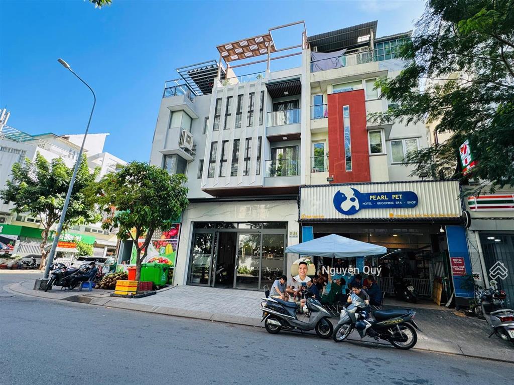 Cần tiền bán gấp + nhà phố 6x21m biệt thự 10.5x21m, giá 19tỷ, kdc phú mỹ vph q7 ngay gas tân mỹ