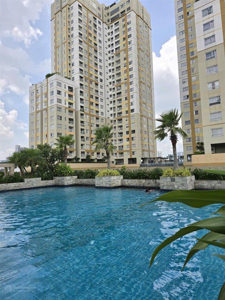 Chính chủ bán căn hộ tropic garden block c 112m2, làm thành 2pn 2wc không nt, 9.15tỷ.  0973 282 ***