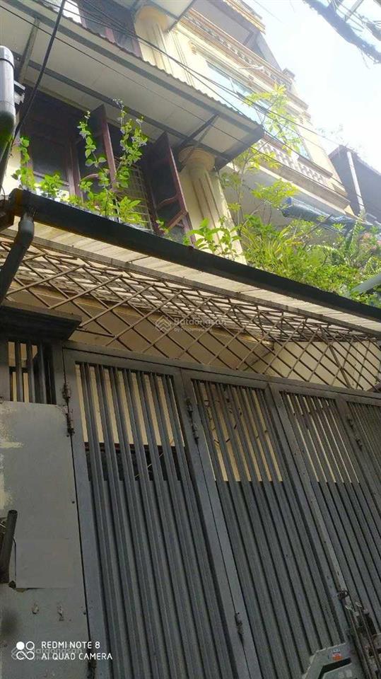 Cho hộ gia đình thuê cả nhà 35a ngõ 12 lương khánh thiện, hoàng mai dt 40m2 x 3.5 tầng đủ đồ