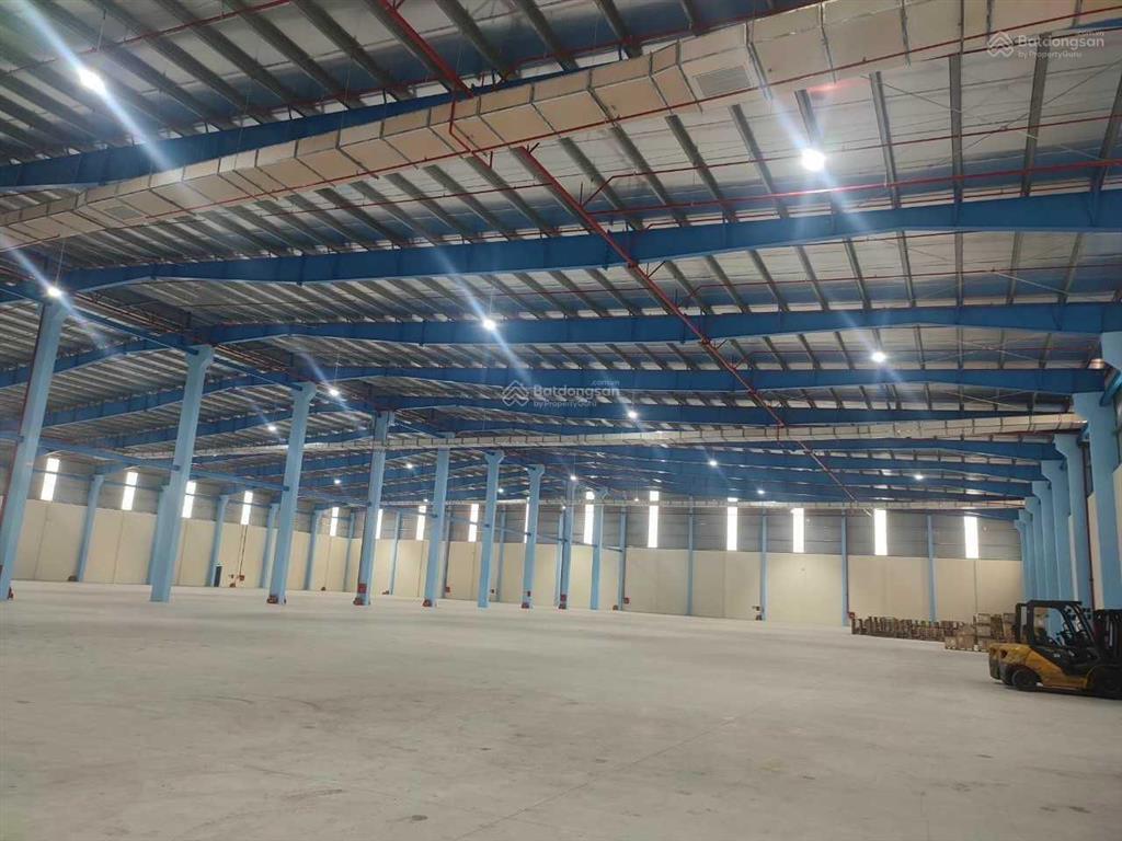 Cho thuê kho xưởng lô 3a, kcn quế võ bắc ninh dt 9500m2 công ty quế an