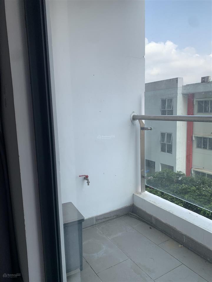 Cho thuê officetel 36m2. tại everrich quận 5 liền kề q1 q3 q6 q10. giá 10 triệu.  0912 607 ***