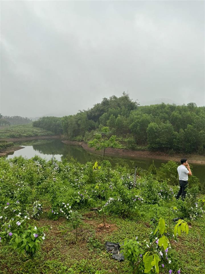 Siêu nghỉ dưỡng hồ ghềnh chè tp sông công tỉnh thái nguyên,dt 11.000m2 400tc thực tế hơn 1,7ha