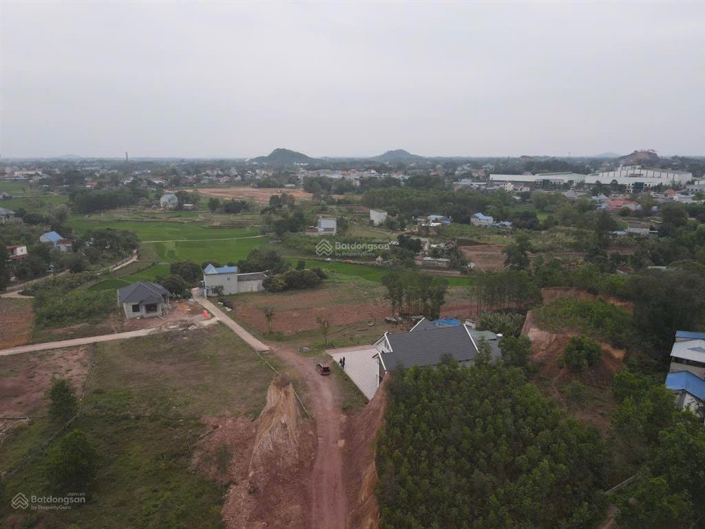 Bán gấp 1505m2 260m2 tc giáp kcn điềm thụy xã điềm thụy tỉnh thái nguyên. giá rẻ