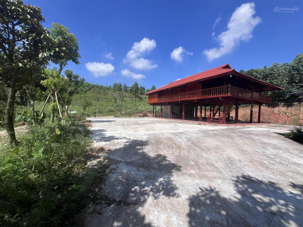 Gđ cần bán 9600m2 1400m2 sẵn khuôn viên nhà sàn vườn cây ao cá tại bình sơn, sông công thái nguyên