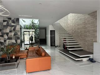 Bán căn nhà 4 tầng dt 176m2 tại phường đồng quang tp thái nguyên,mt 8m vị trí đẹp