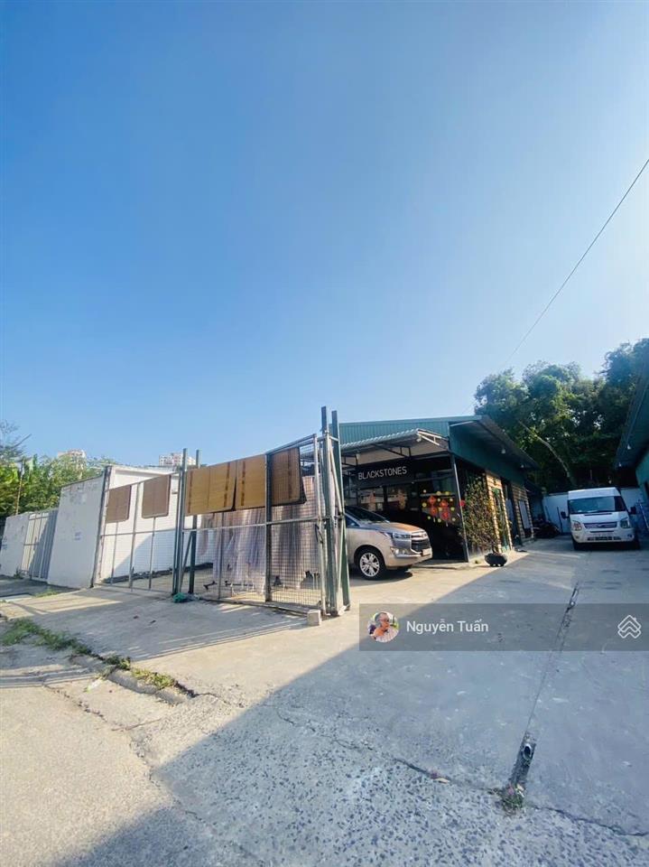 Siêu phẩm dòng tiền 300 triệu. dt nhà cũ 300m2 tiện xây mới chdv cao cấp giá 46tỷ5